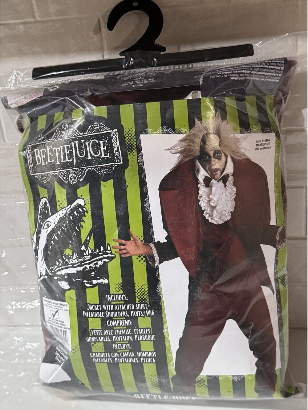 Rubie's Adult Beetlejuice Deluxe One size Costume Red Suit Adult Wig Combo